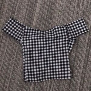 Off the should crop top